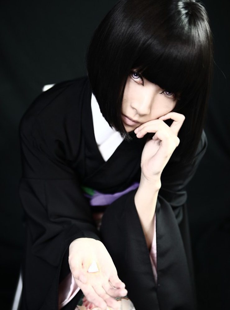 7399dc02db40e0badf13c976763a46b5-740x1000-1